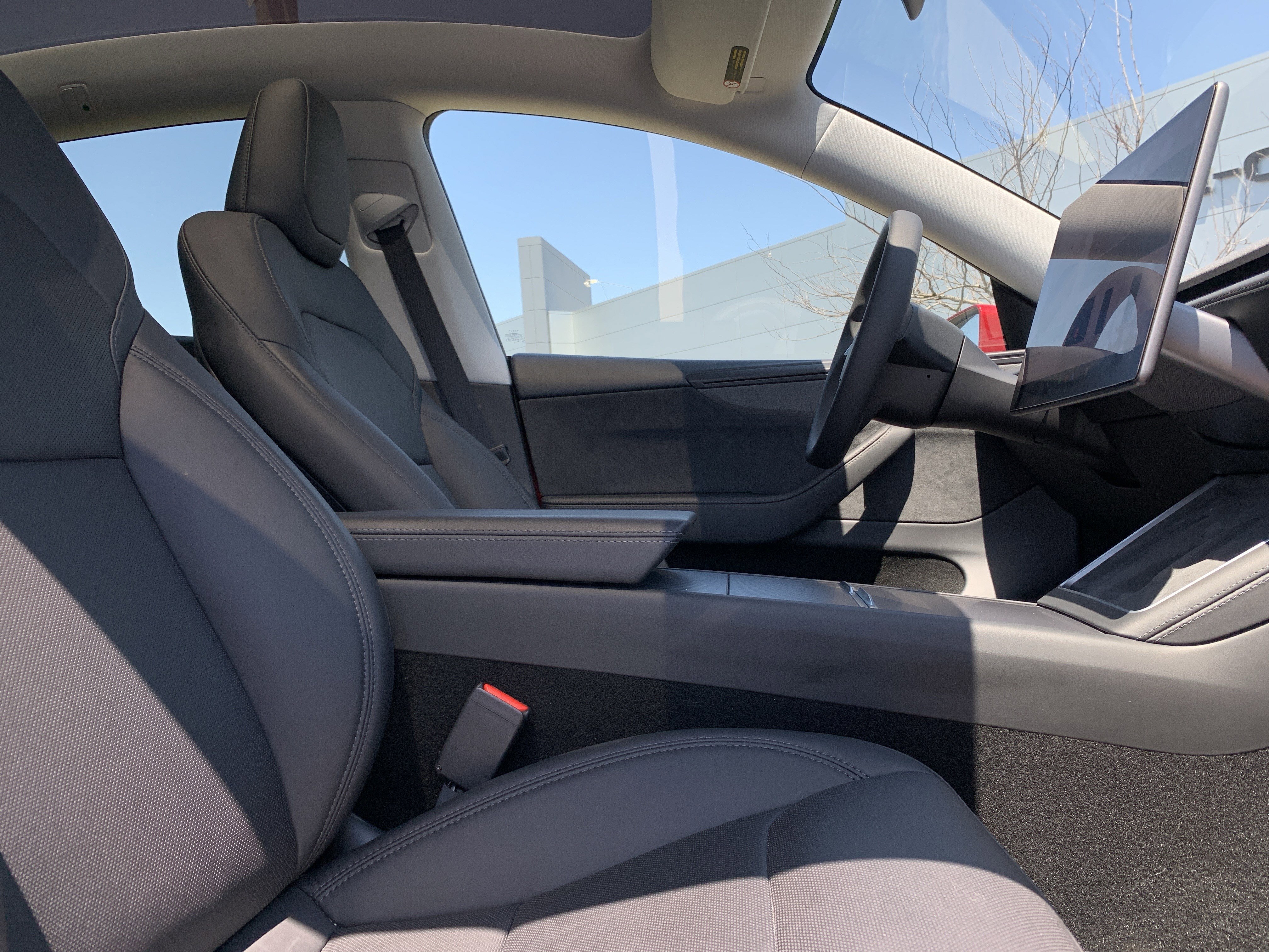 Used 2026 Tesla Model Y AWD image 35