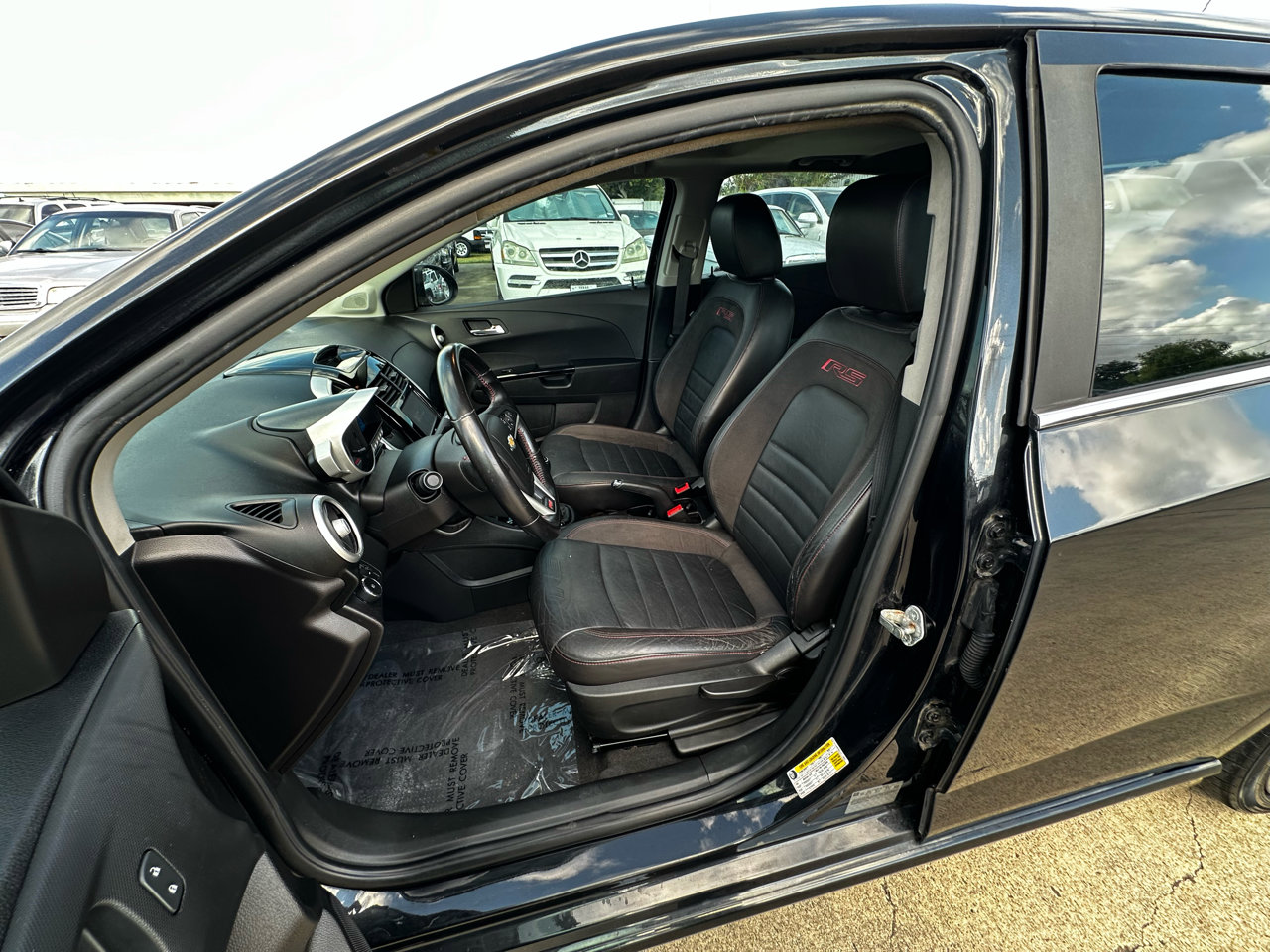 Used 2014 Chevrolet Sonic RS w/ Advanced Safety Package image 10