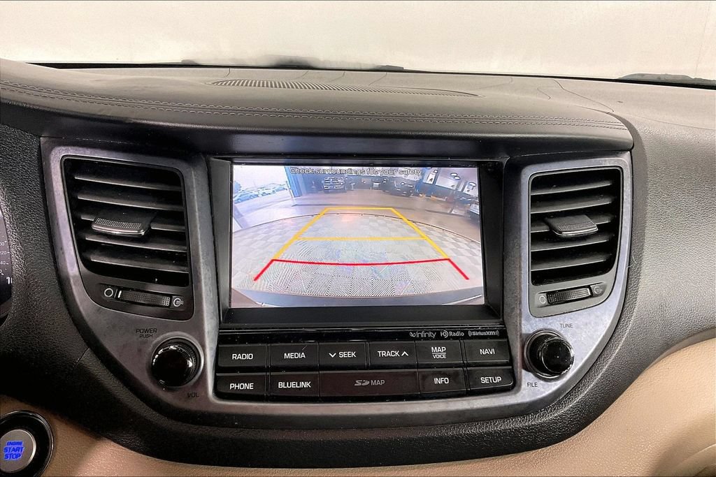 Used 2017 Hyundai Tucson SE Plus FWD image 29