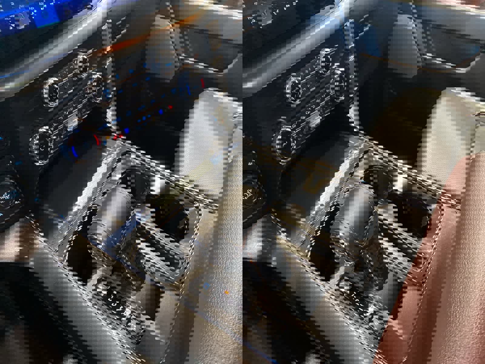 Certified 2023 Ford F150 Lariat w/ Equipment Group 502A High image 27