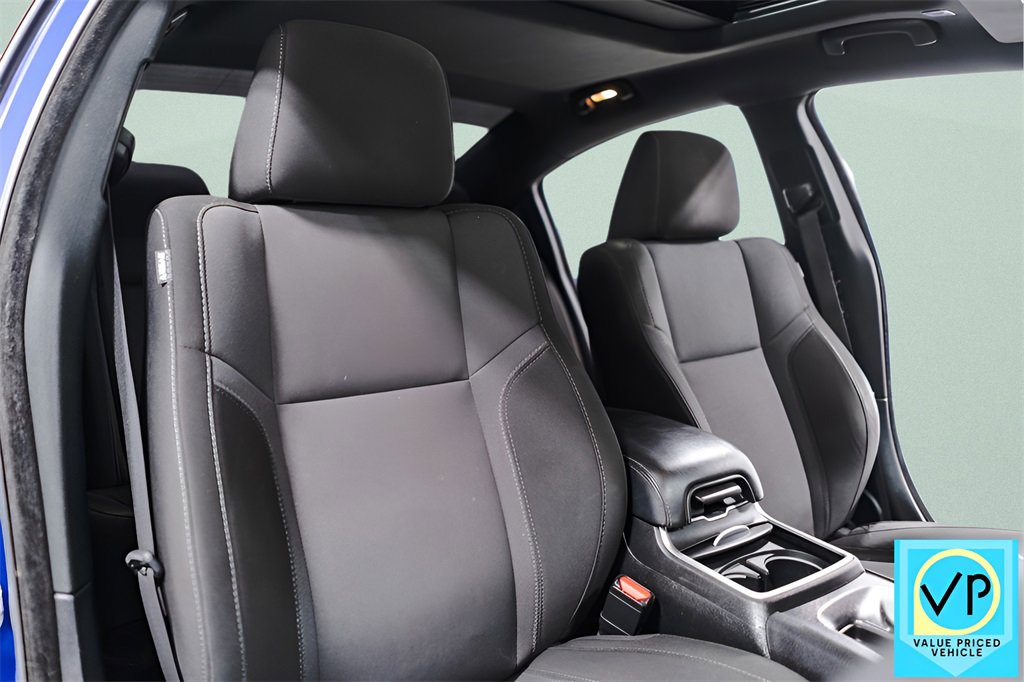 Used 2018 Dodge Charger SXT Plus w/ Driver Convenience Group image 35