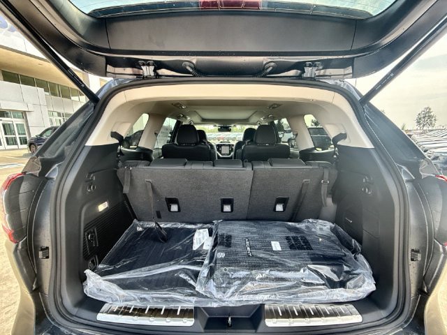 New 2027 Subaru Ascent Limited AWD/4WD image 27