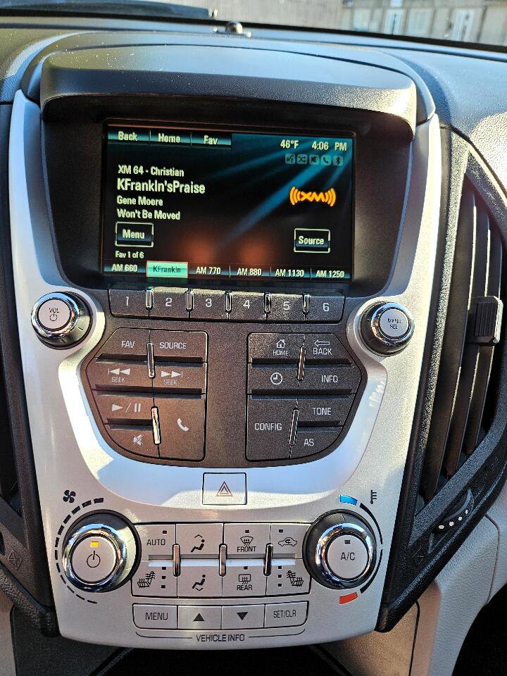 Used 2016 Chevrolet Equinox LT w/ Convenience Package image 18