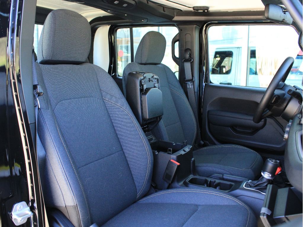 New 2026 Jeep Gladiator Sport image 25