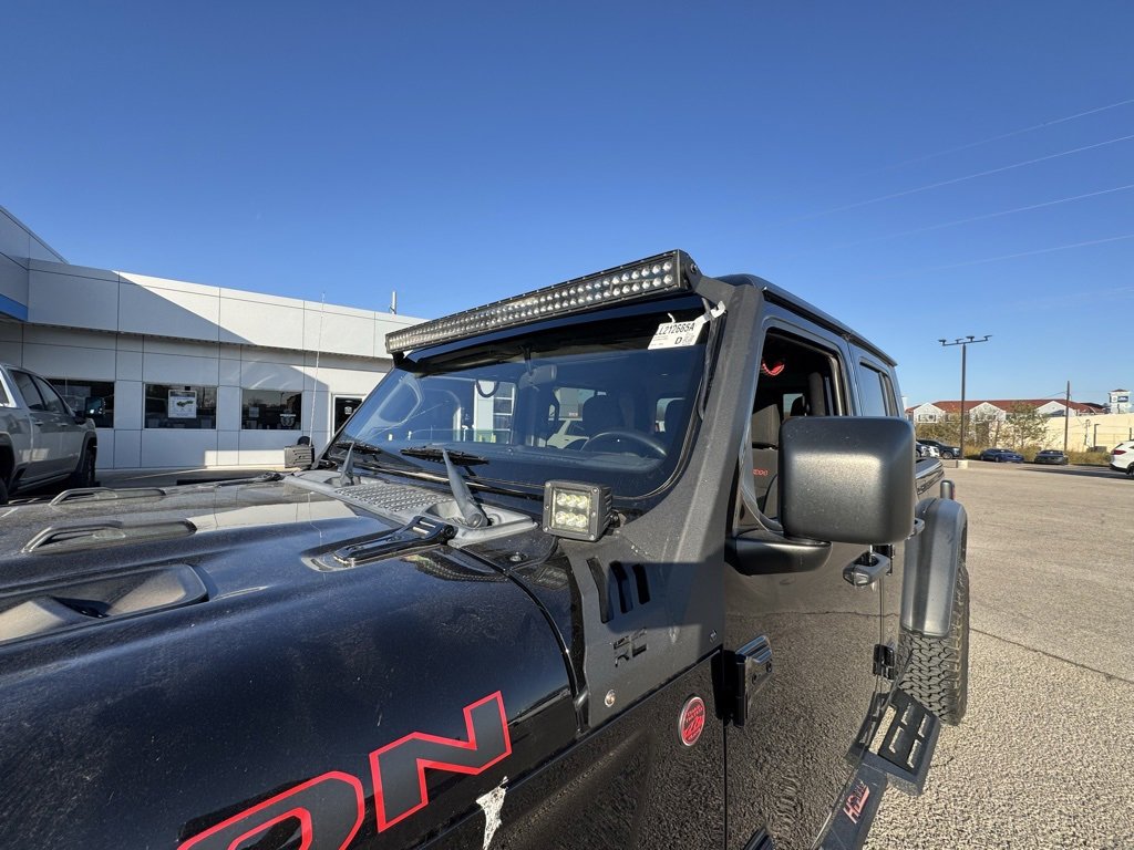 Used 2020 Jeep Gladiator Rubicon w/ Trailer Tow Package image 13