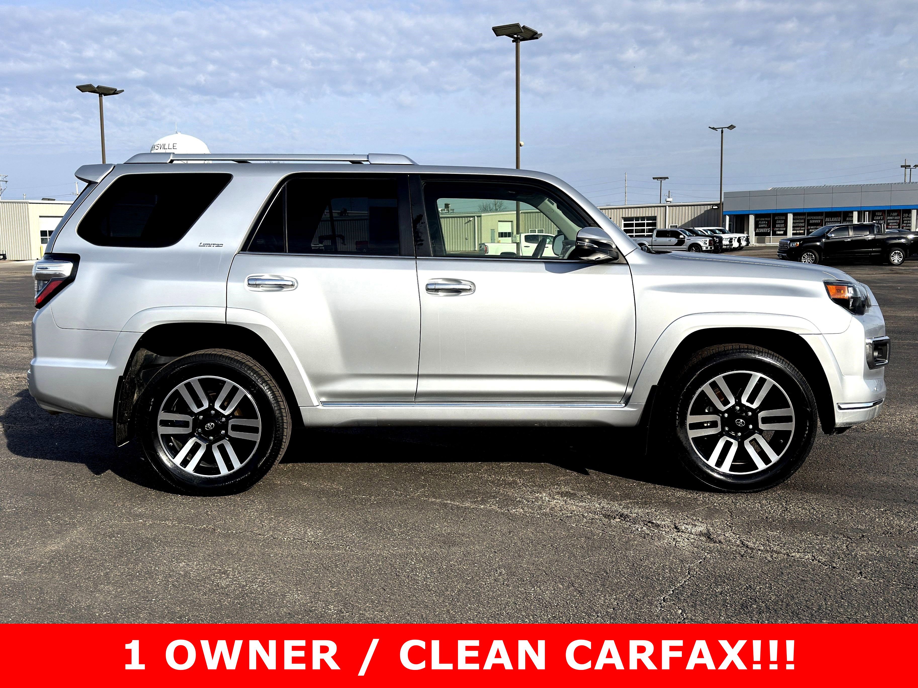 Used 2021 Toyota 4Runner Limited AWD/4WD image 2