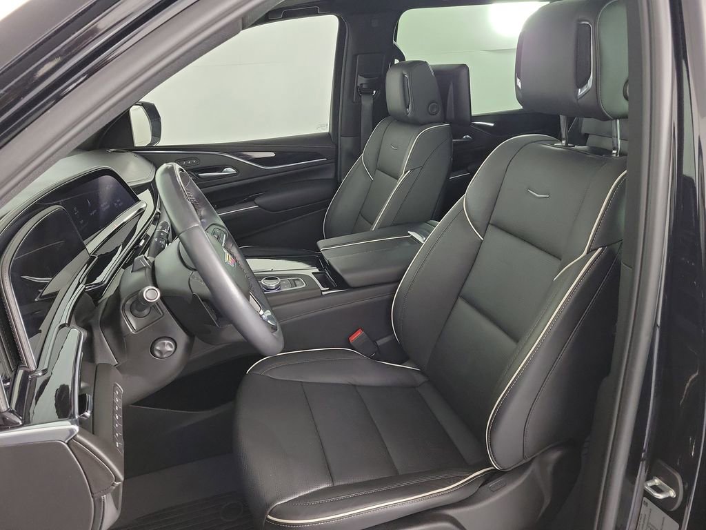 Used 2023 Cadillac Escalade ESV Sport w/ LPO, ONYX Package image 18