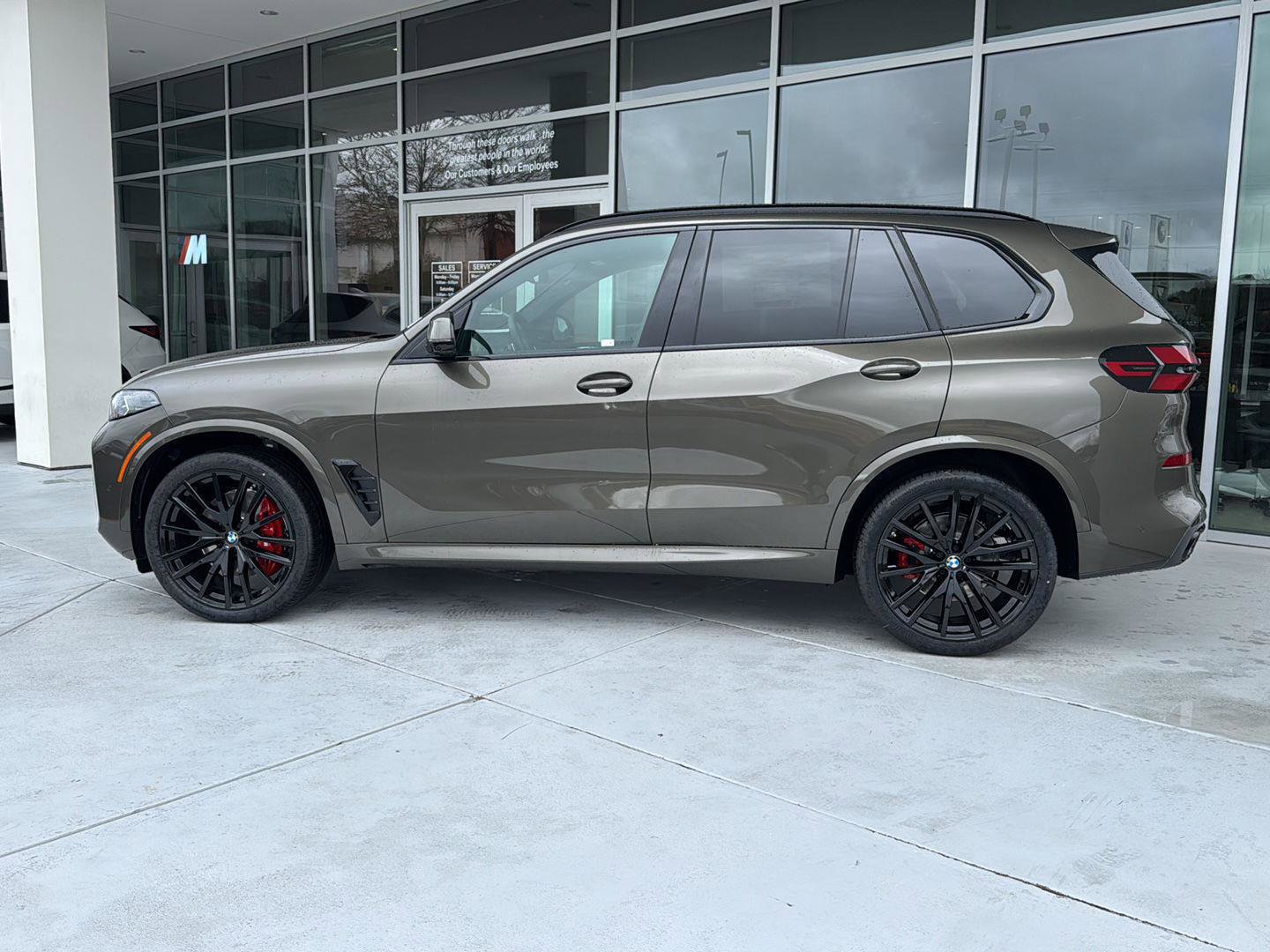 New 2026 BMW X5 xDrive40i AWD/4WD image 4