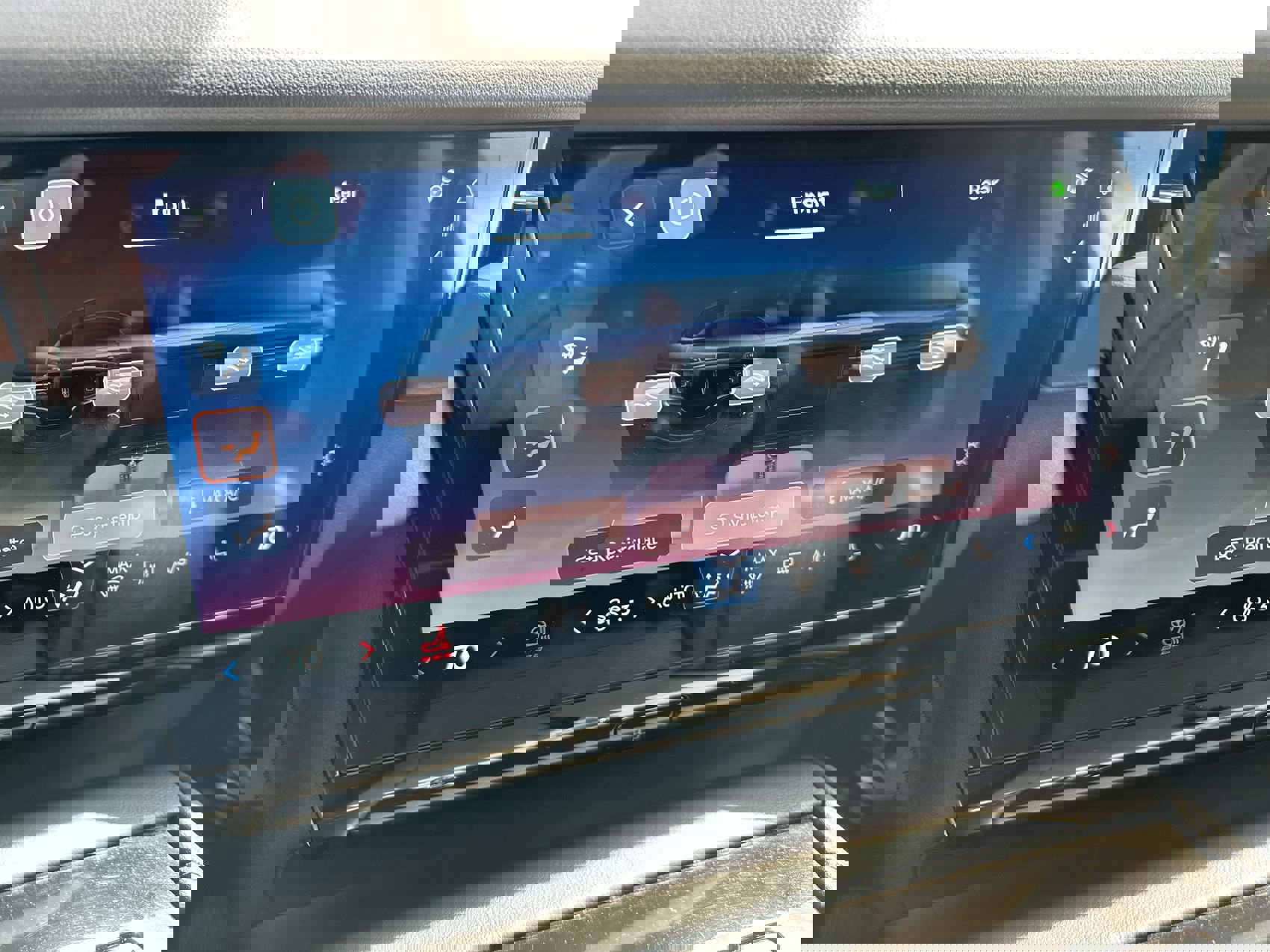 Used 2025 Lincoln Navigator Reserve image 20