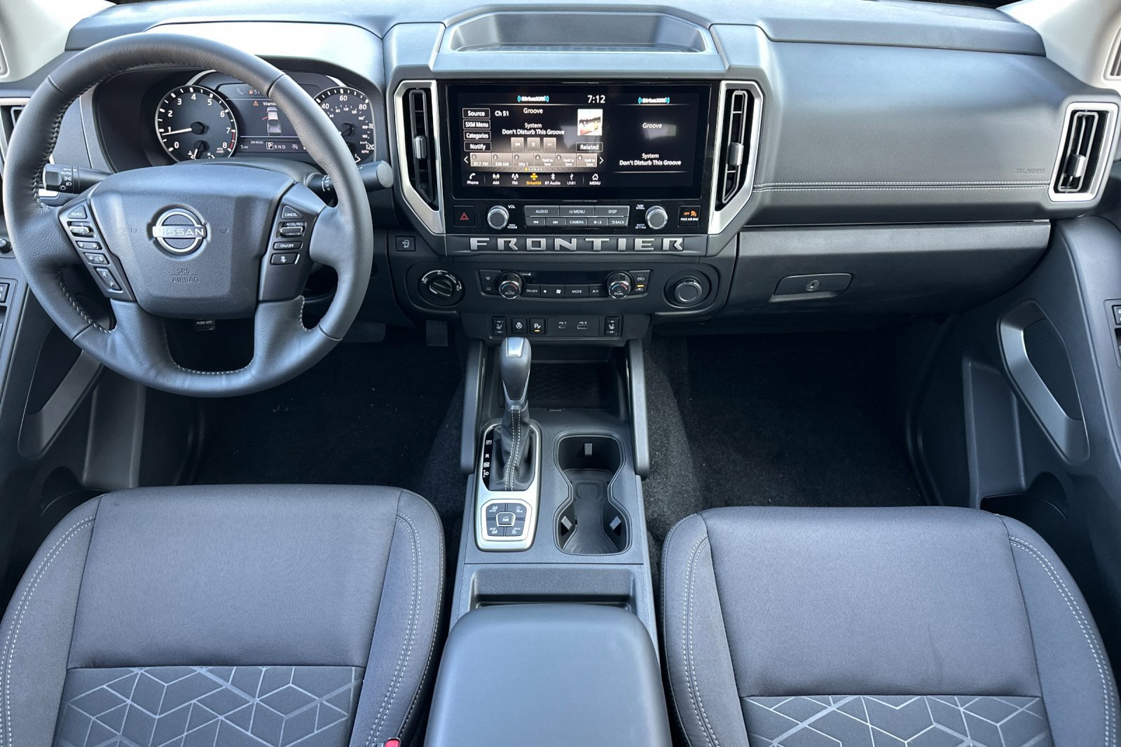 New 2026 Nissan Frontier SV w/ SV Convenience Package image 13