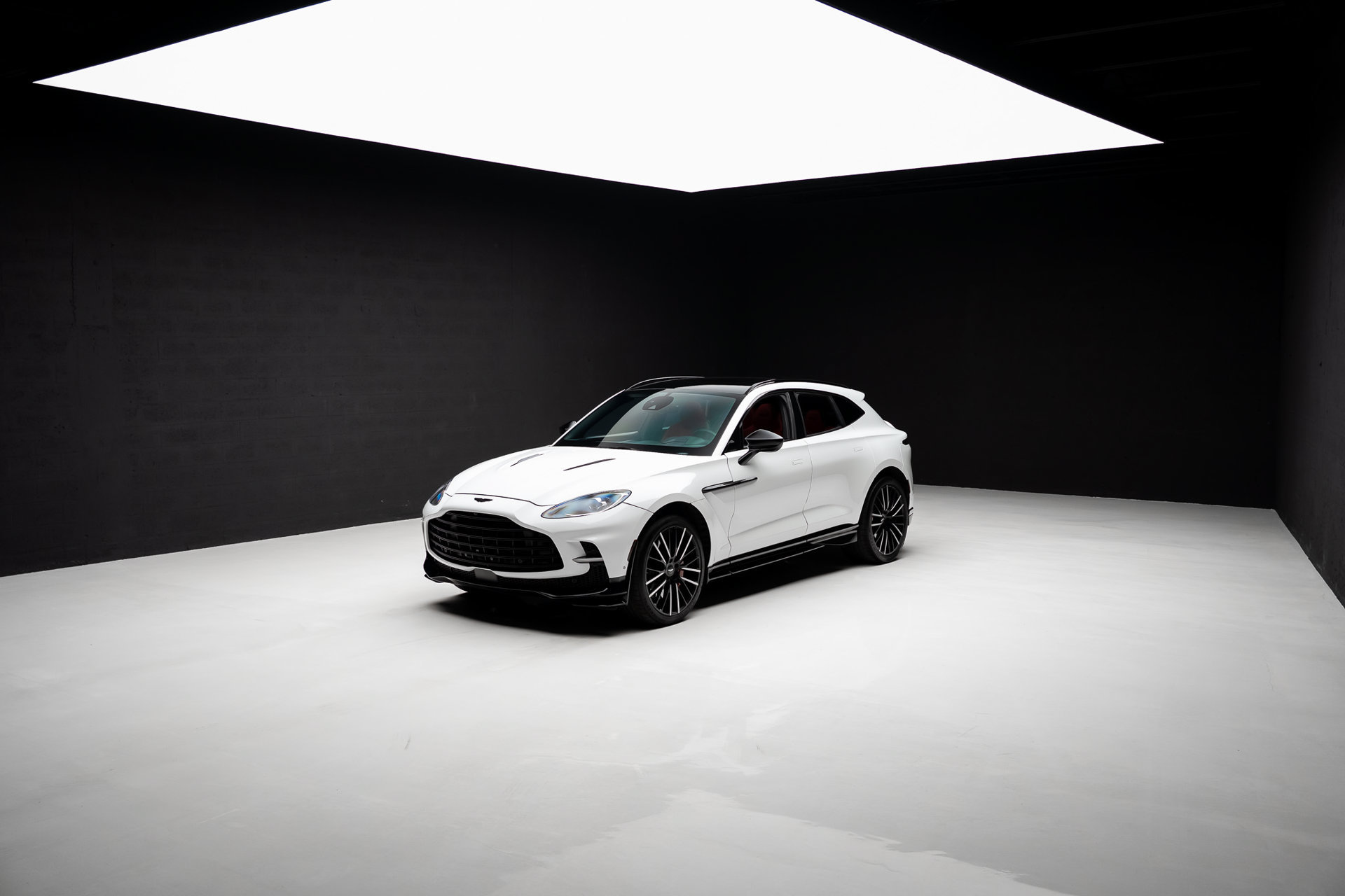 Used 2023 Aston Martin DBX 707 AWD/4WD image 81