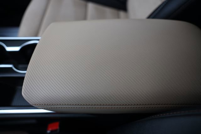 Used 2025 Chevrolet Equinox ACTIV w/ Convenience Package III image 31