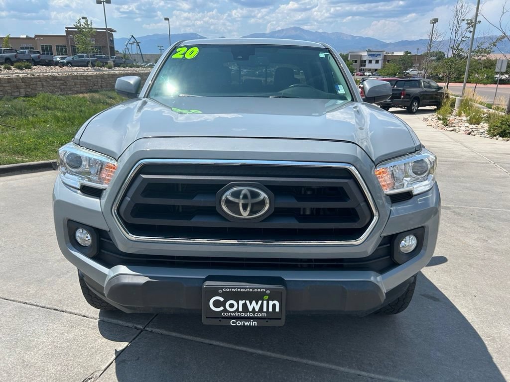 Used 2020 Toyota Tacoma SR5 AWD/4WD image 2