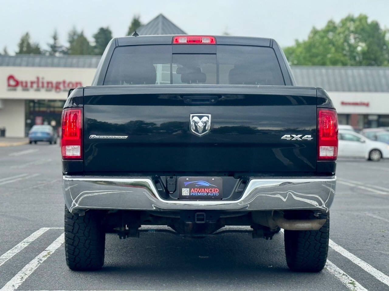 Used 2018 RAM 1500 Outdoorsman AWD/4WD image 10