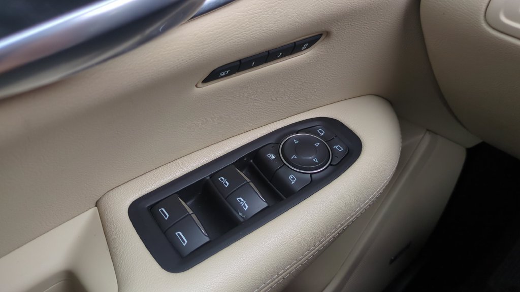 Used 2019 Cadillac XT5 Luxury AWD/4WD image 20