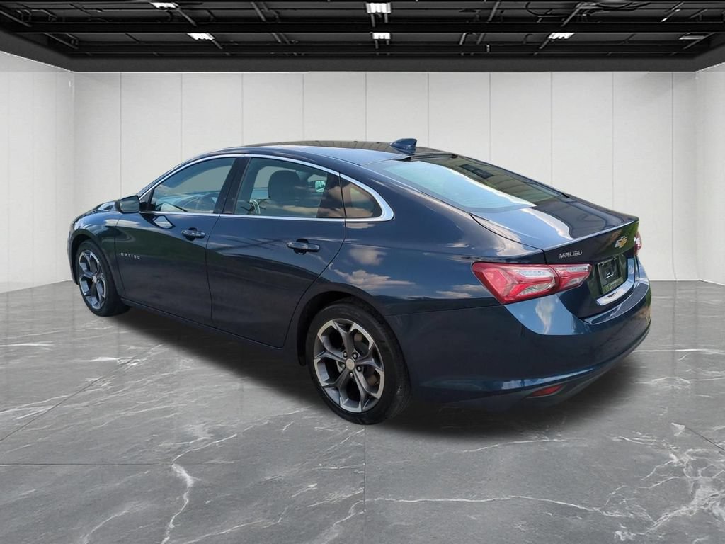 Used 2022 Chevrolet Malibu LT FWD image 3