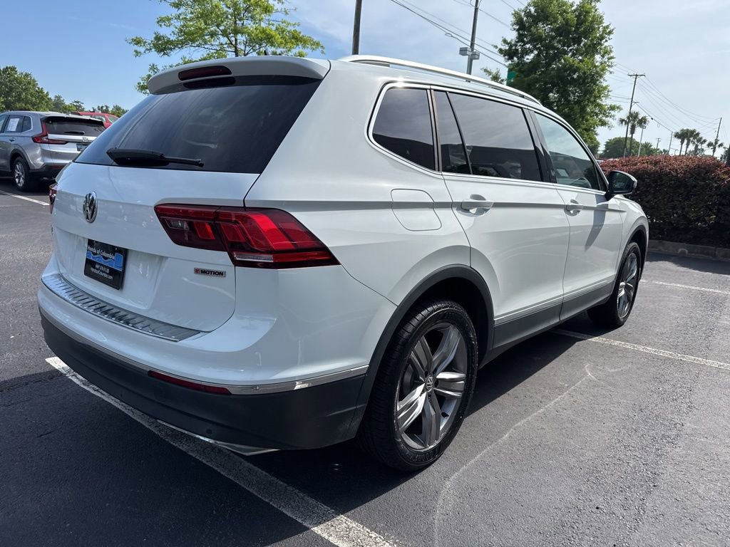 Used 2021 Volkswagen Tiguan SEL AWD/4WD image 3