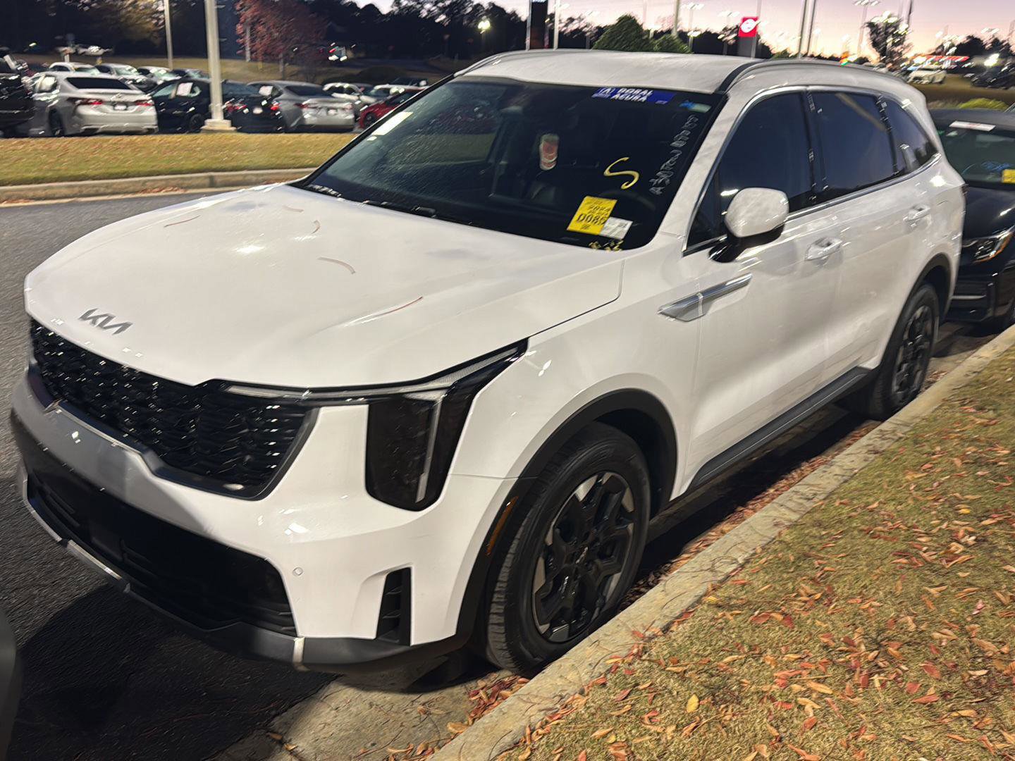 Used 2024 Kia Sorento S