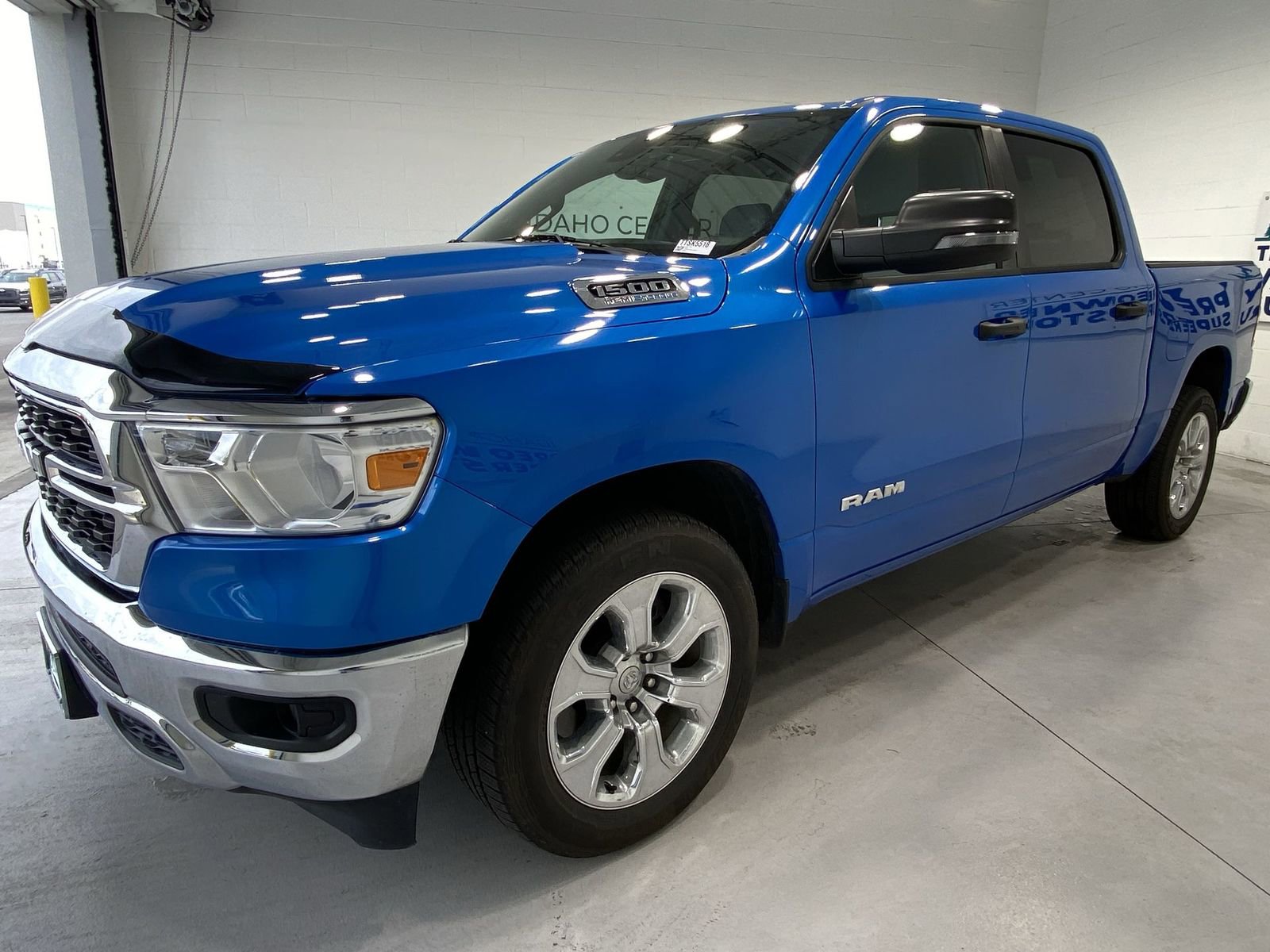 Used 2024 RAM 1500 Lone Star image 4