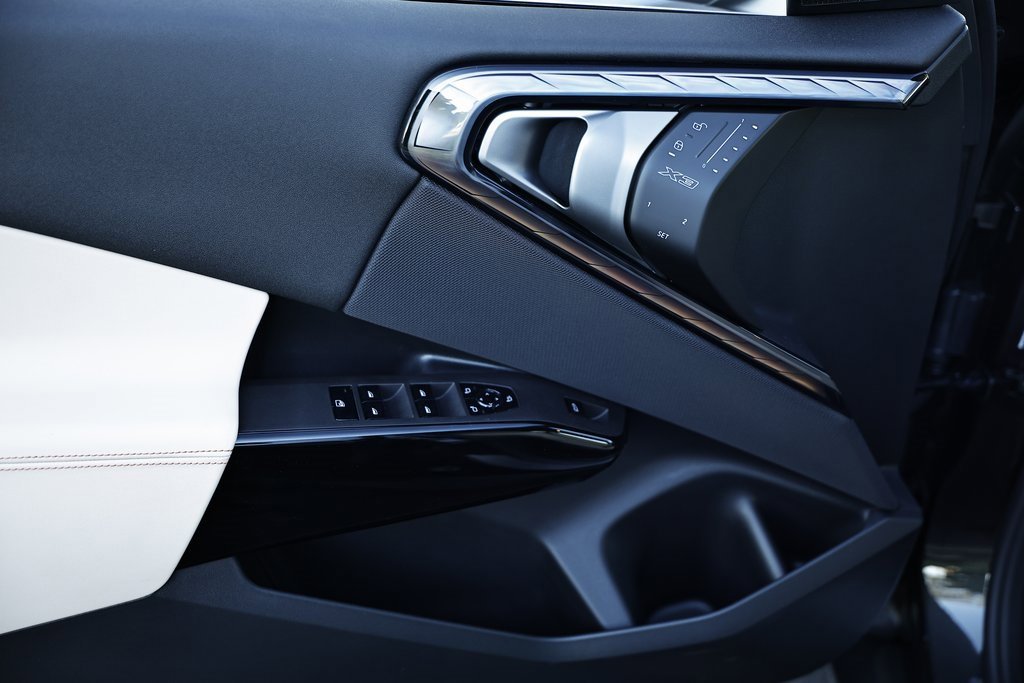 New 2026 BMW X3 xDrive30 w/ Premium Package image 13