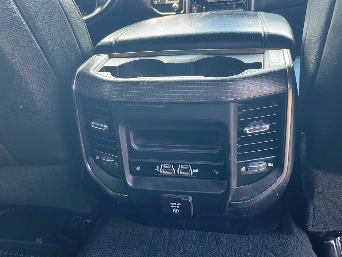 Used 2019 RAM 2500 Limited AWD/4WD image 29