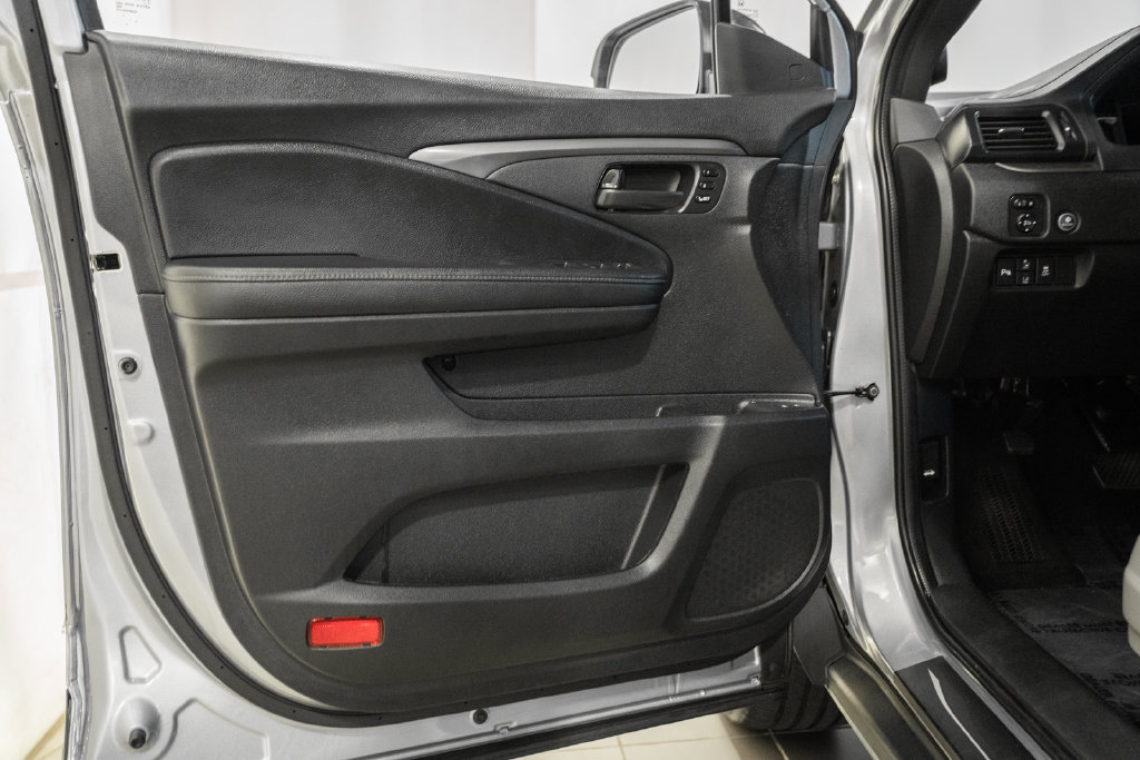 Used 2024 Honda Passport EX-L image 29
