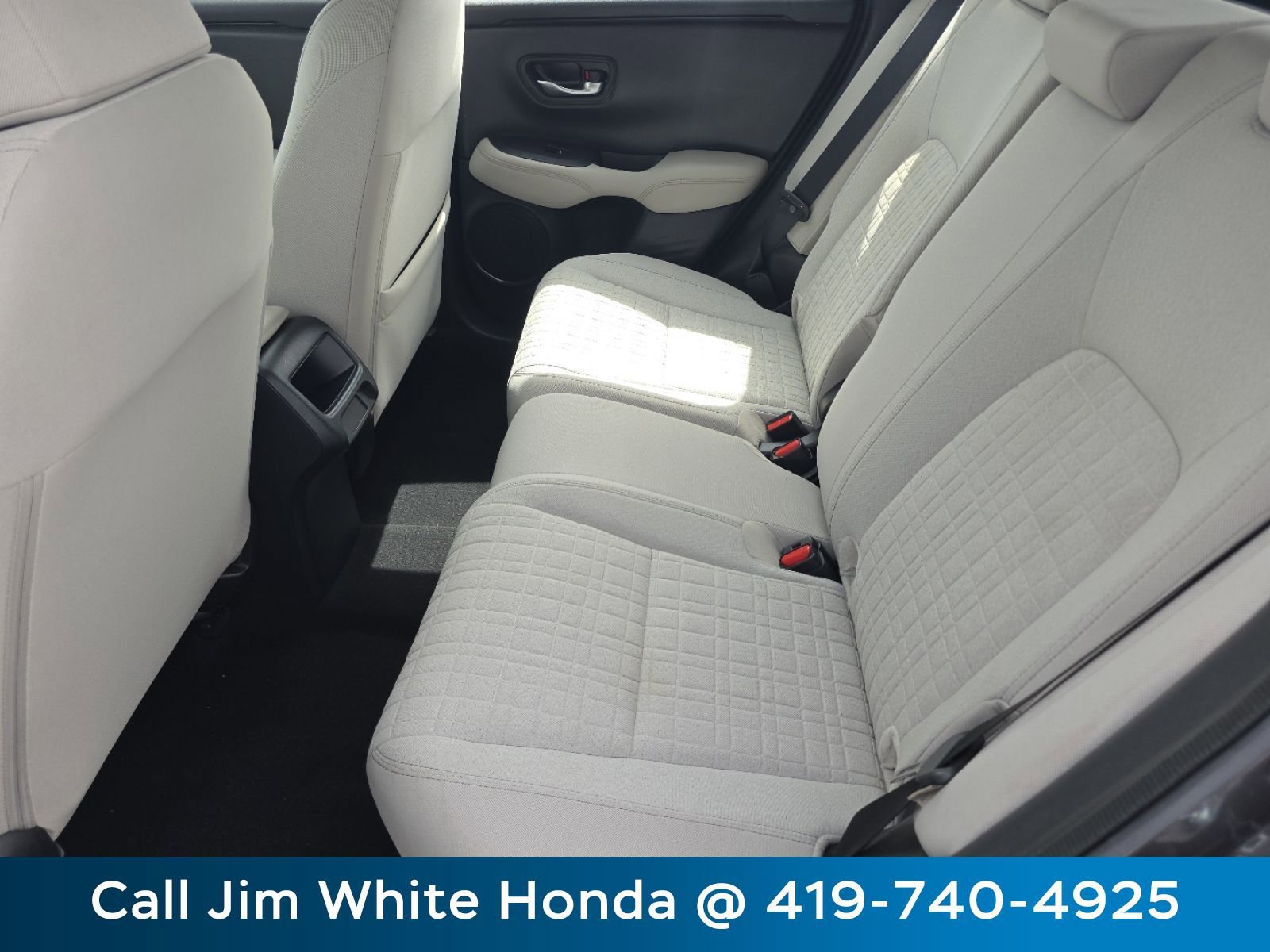 Used 2023 Honda HR-V LX image 23