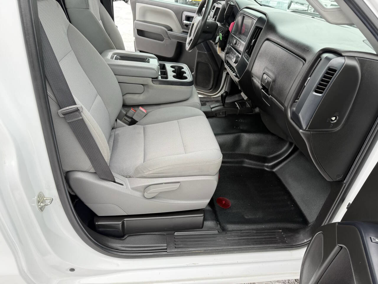 Used 2018 Chevrolet Silverado 2500 W/T w/ WT Fleet Convenience Package image 15