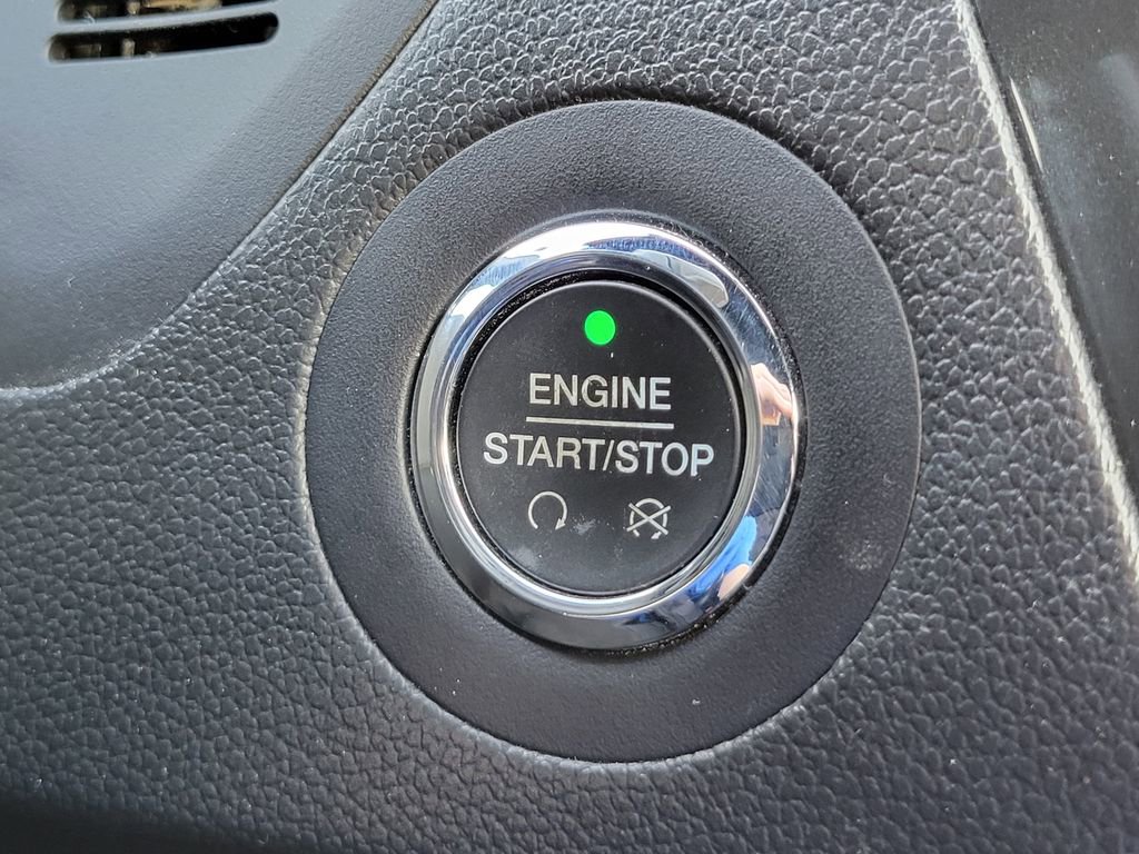 Certified 2017 Ford Explorer XLT w/ Equipment Group 202A image 36