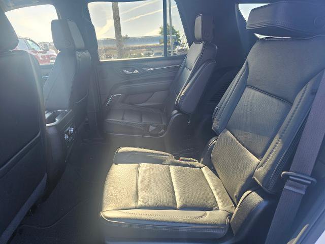 Used 2024 GMC Yukon Denali RWD image 52