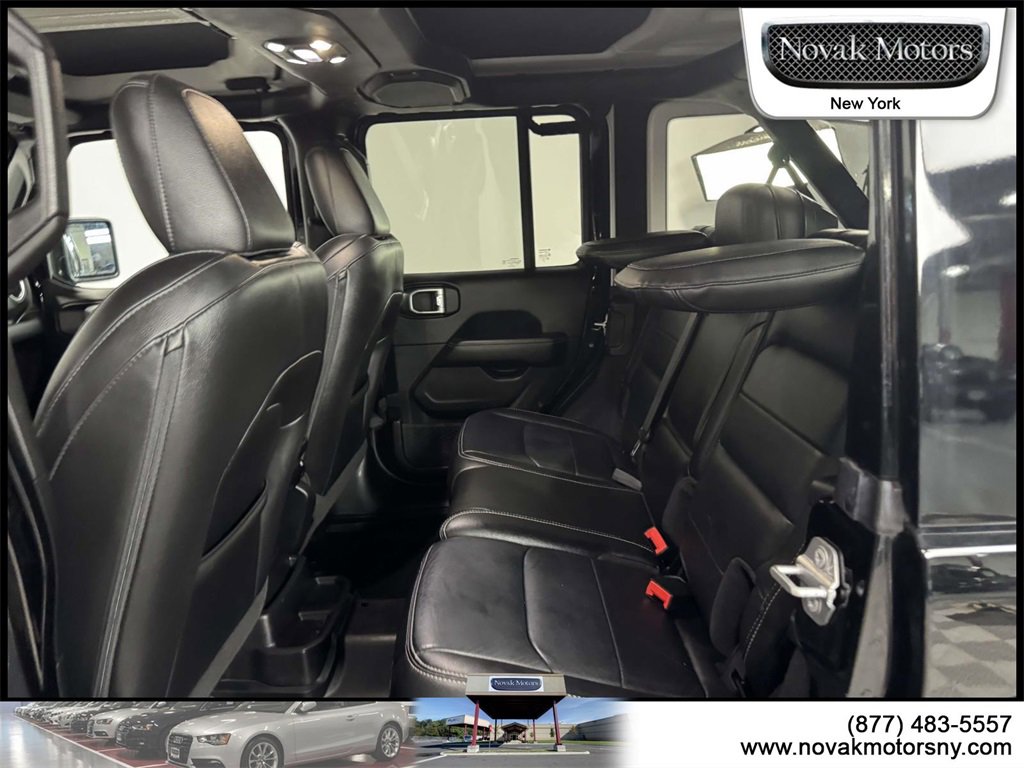 Used 2019 Jeep Wrangler Unlimited Sahara w/ Quick Order Package 24M Moab image 11