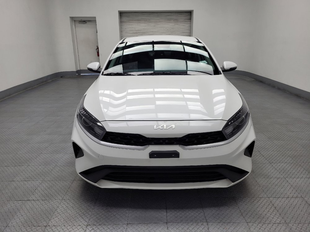 Used 2023 Kia Forte LXS w/ LXS Technology Package FWD image 14