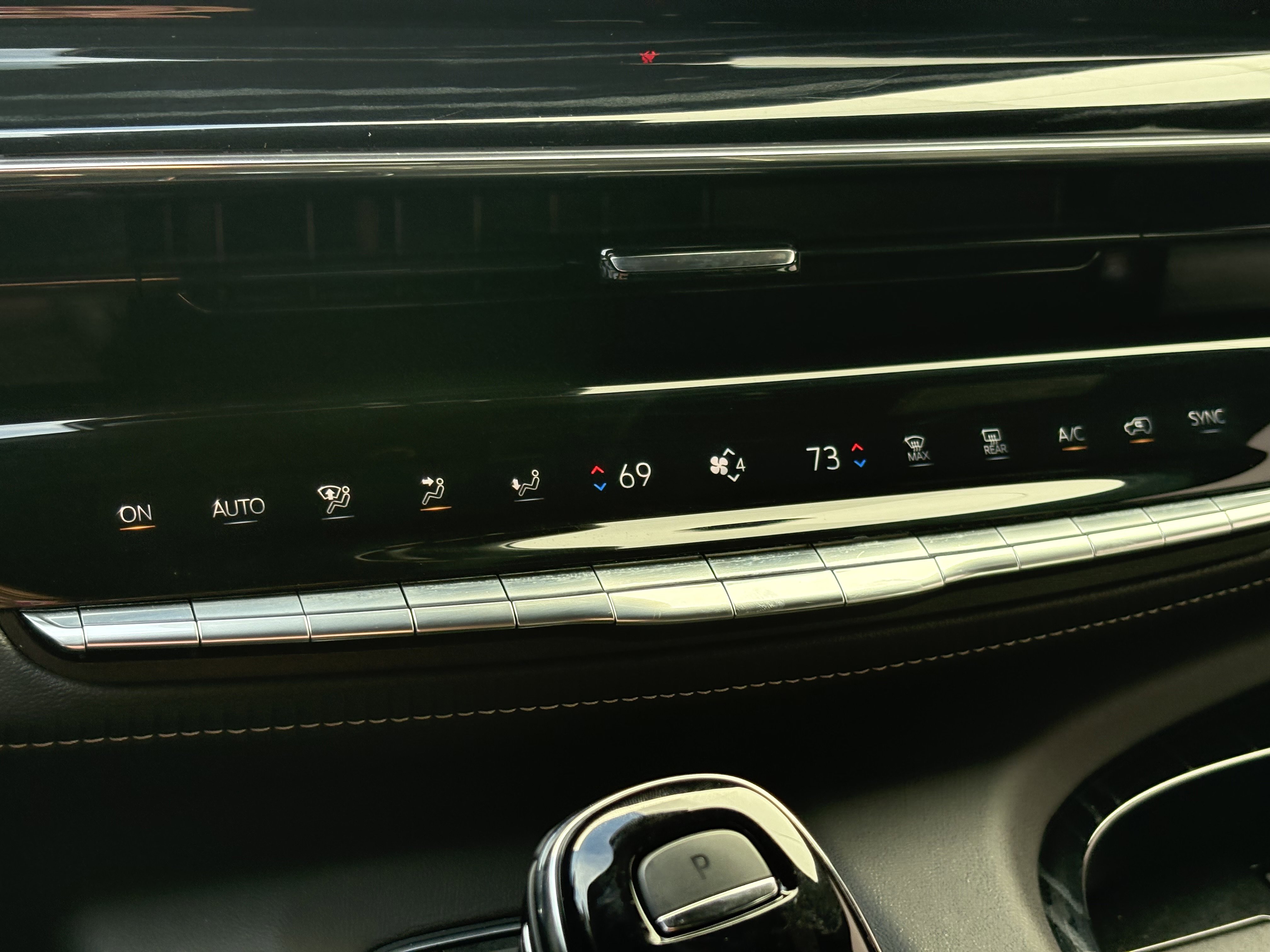 Used 2024 Cadillac Escalade Sport image 27