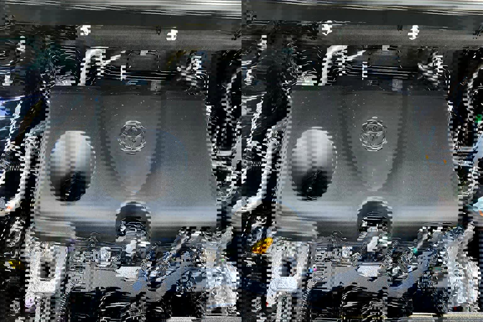 Used 2024 Toyota RAV4 XLE image 31