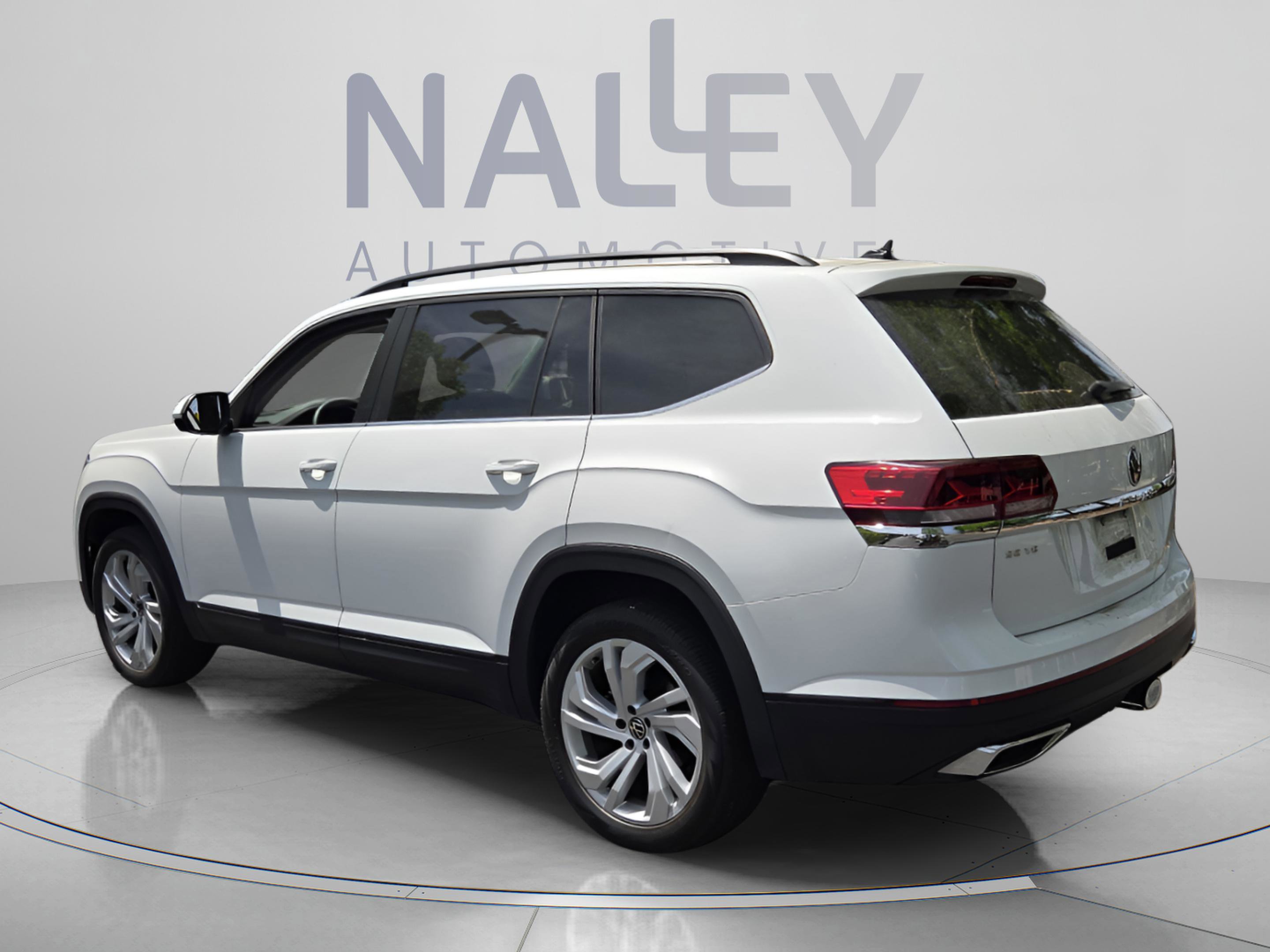 Used 2022 Volkswagen Atlas SE FWD image 3