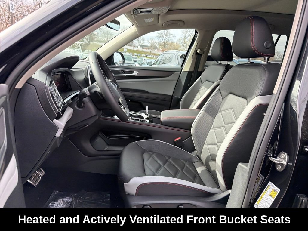 Used 2026 Volkswagen Atlas Peak Edition AWD/4WD image 10