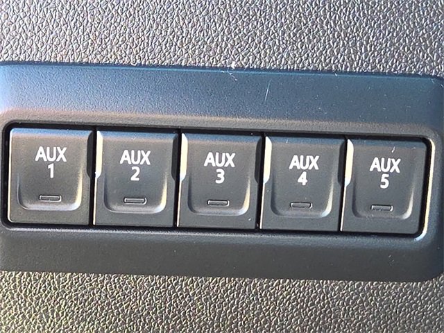 Used 2021 Chevrolet Silverado 2500 LT w/ Convenience Package image 25