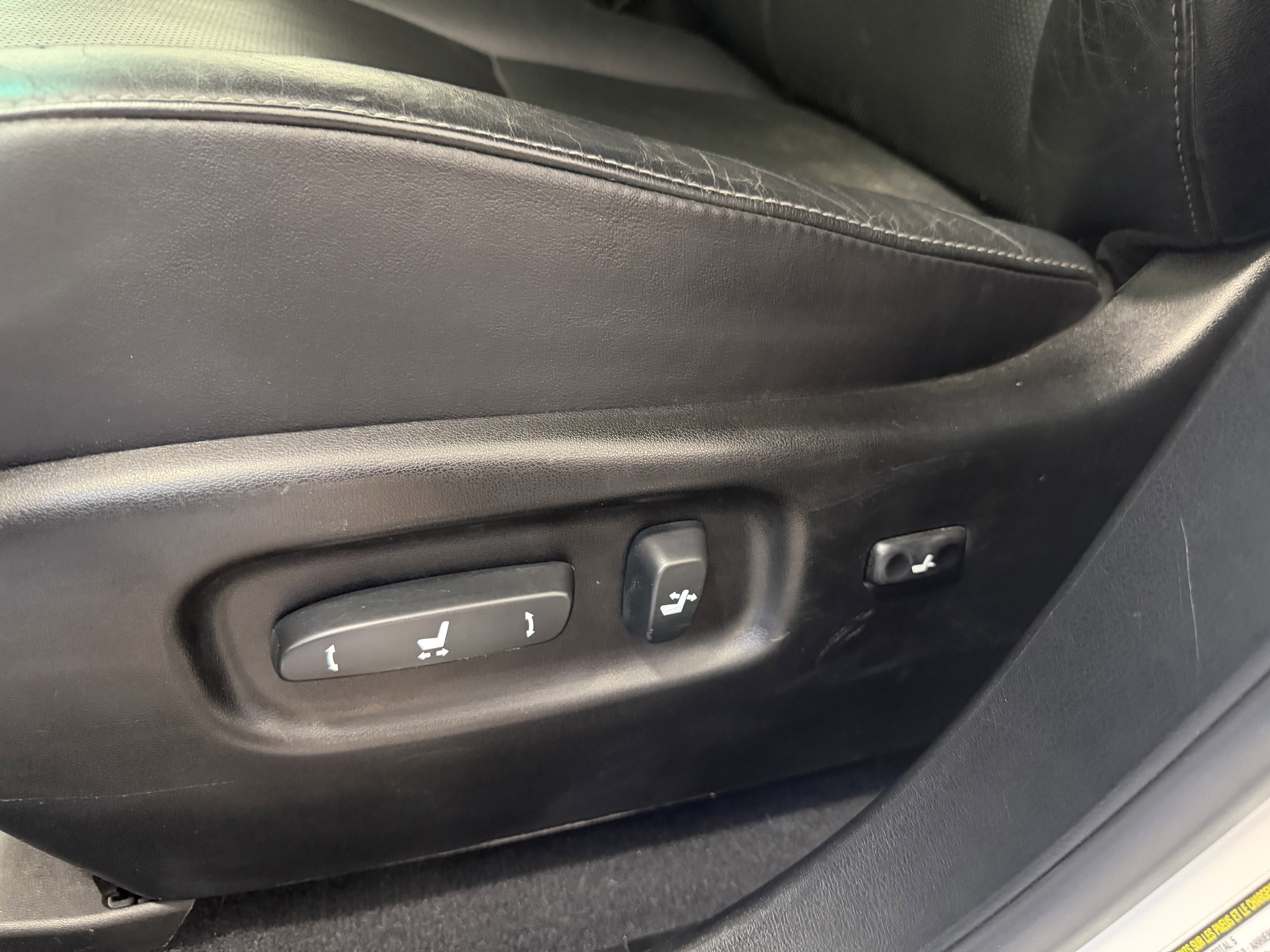 Used 2015 Lexus RX 450h FWD image 12