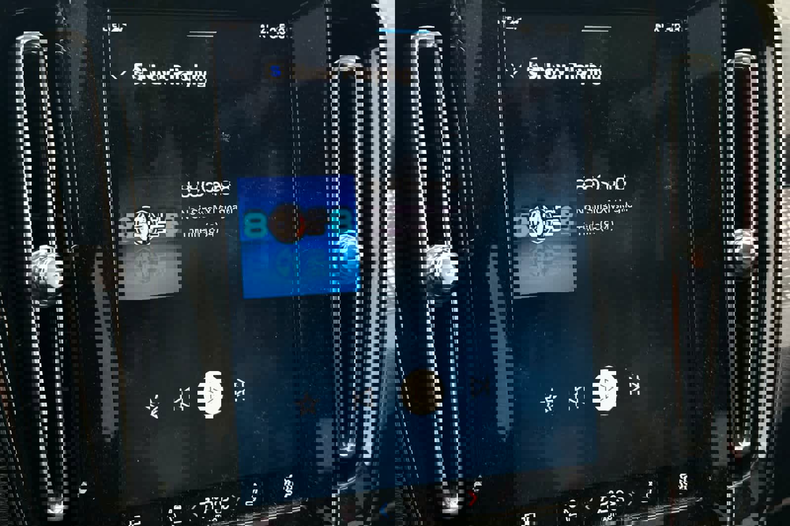 Used 2022 Volvo XC40 P8 Recharge Plus image 20