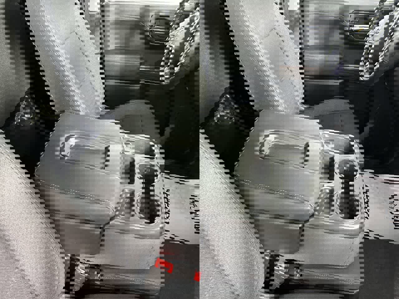 Used 2019 Chevrolet Silverado 1500 LT w/ All-Star Edition image 24