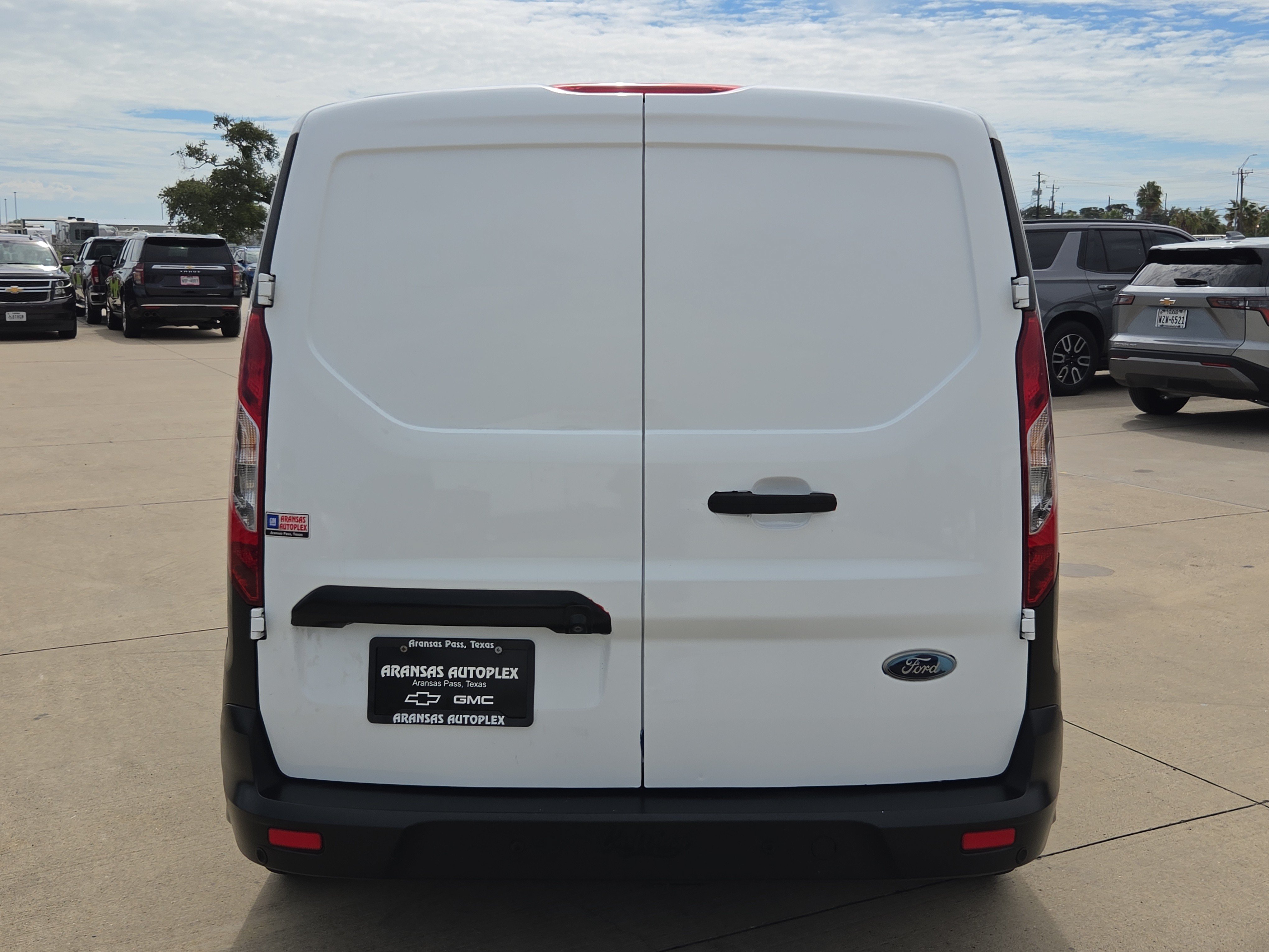 Used 2021 Ford Transit Connect XL FWD image 6