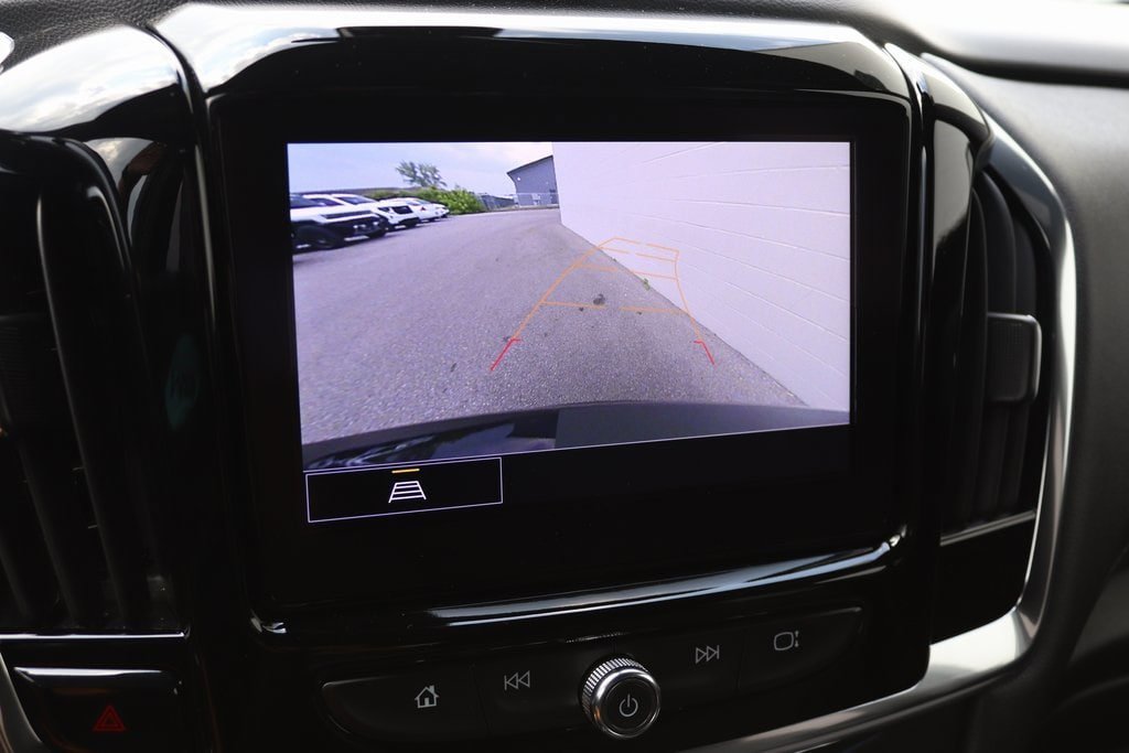 Used 2023 Chevrolet Traverse LT AWD/4WD image 30