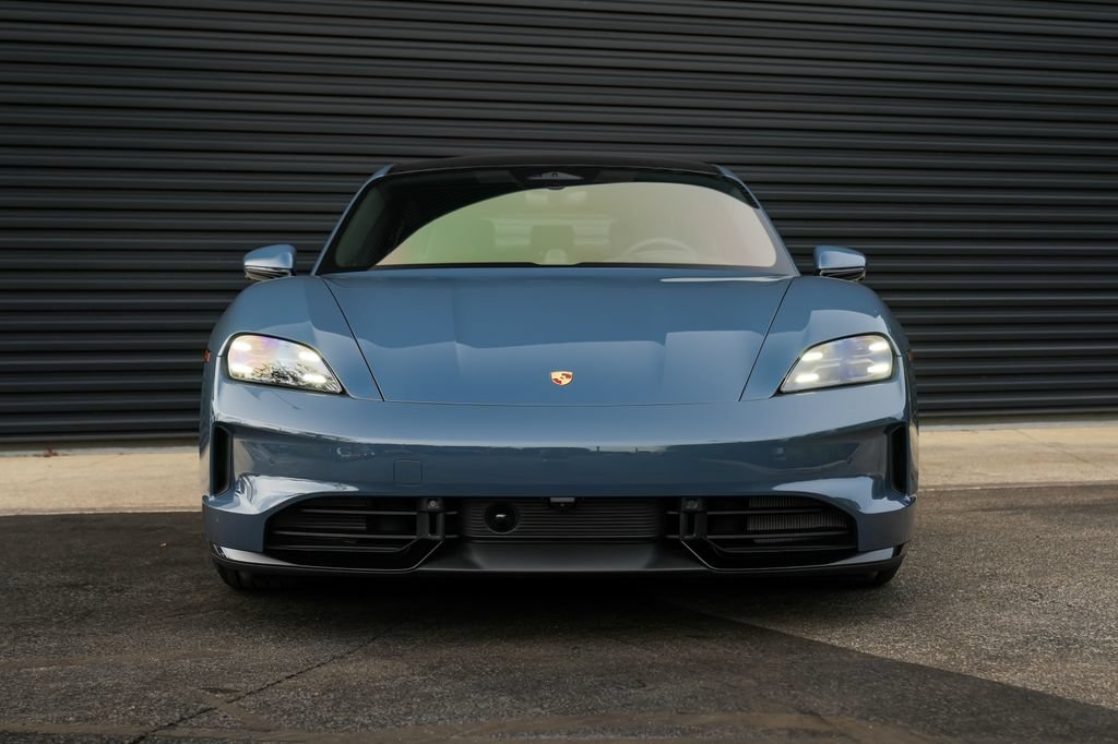 New 2026 Porsche Taycan GTS AWD/4WD image 6