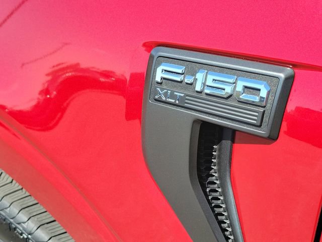 Certified 2022 Ford F150 XLT w/ Equipment Group 302A High image 26