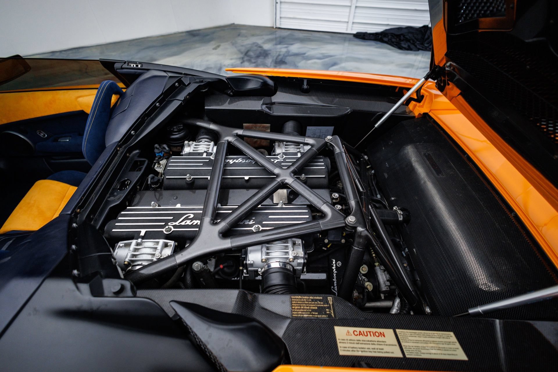 Used 2005 Lamborghini Murcielago Roadster AWD/4WD image 45