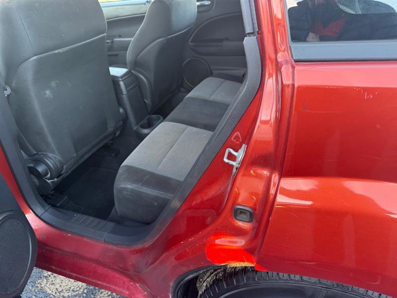 Used 2010 Dodge Caliber Mainstreet image 10