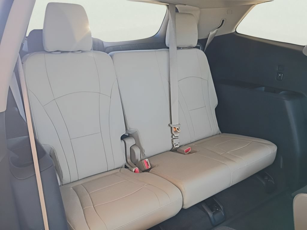 Used 2019 Buick Enclave Premium w/ Experience Buick Package AWD/4WD image 15