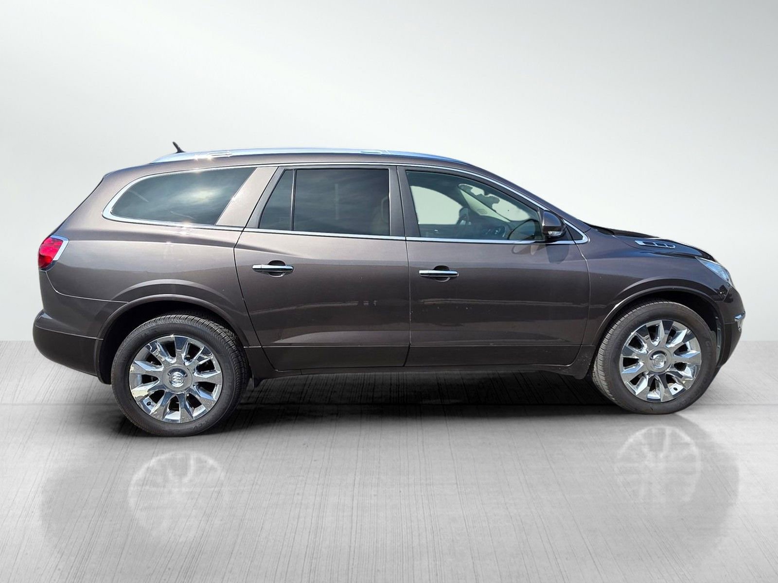 Used 2011 Buick Enclave CXL image 5
