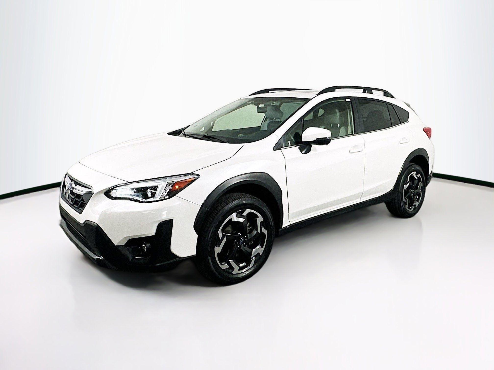 Used 2023 Subaru Crosstrek 2.5i Limited w/ Moonroof Package image 3