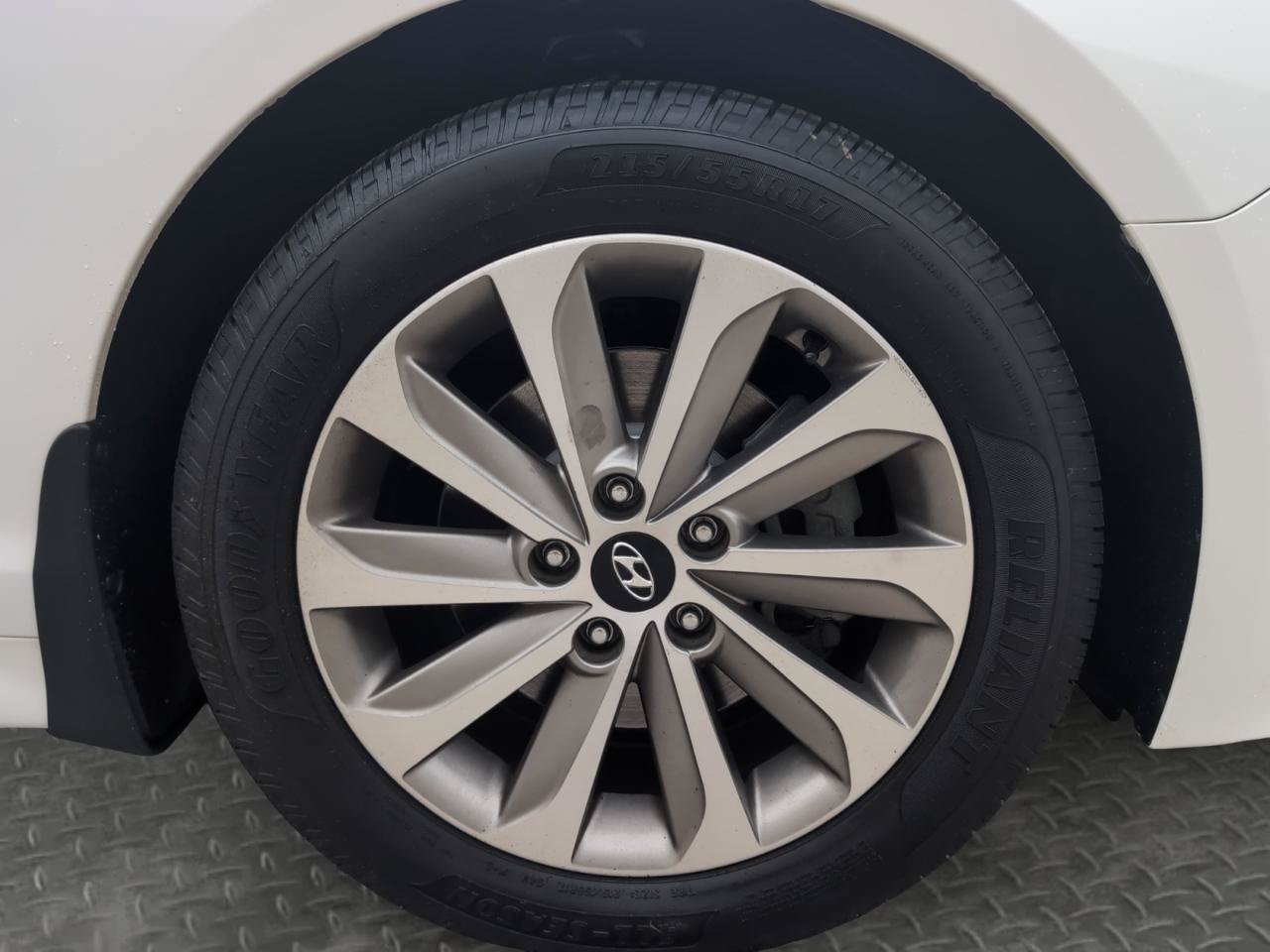 Used 2016 Hyundai Sonata Sport w/ Cargo Package FWD image 28